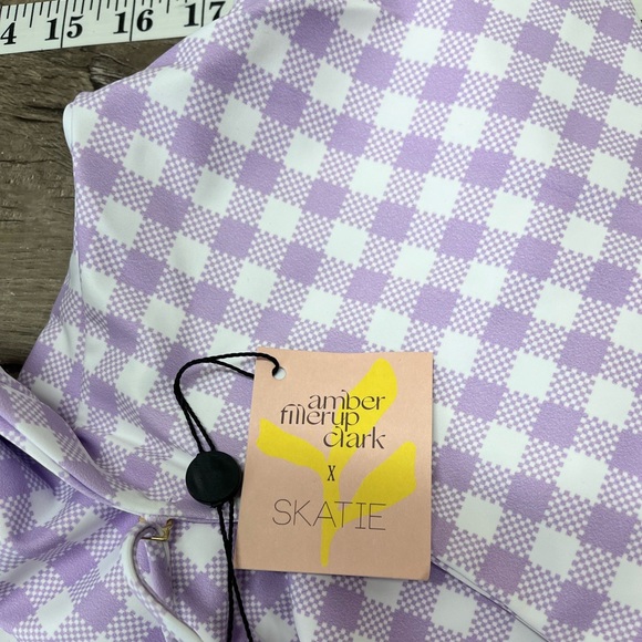 Skatie X amber fillerup Clark purple gingham print one piece swimsuit size Xs - Picture 4 of 8